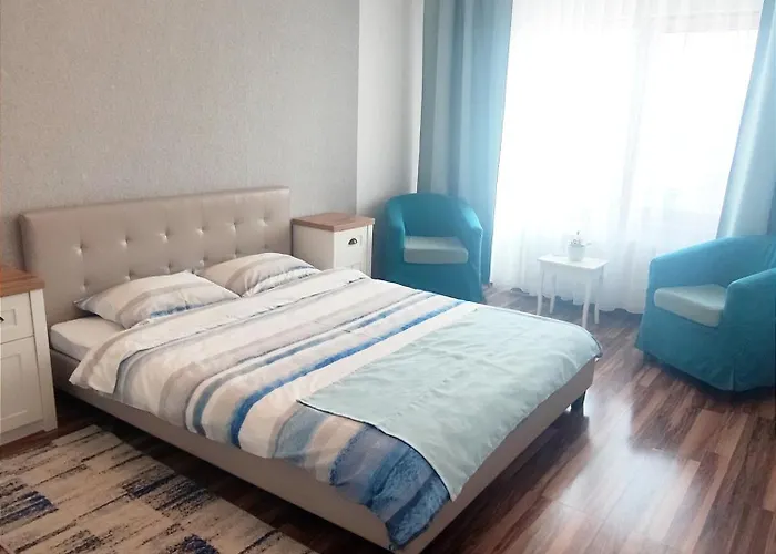 Charming Apartment In Villa