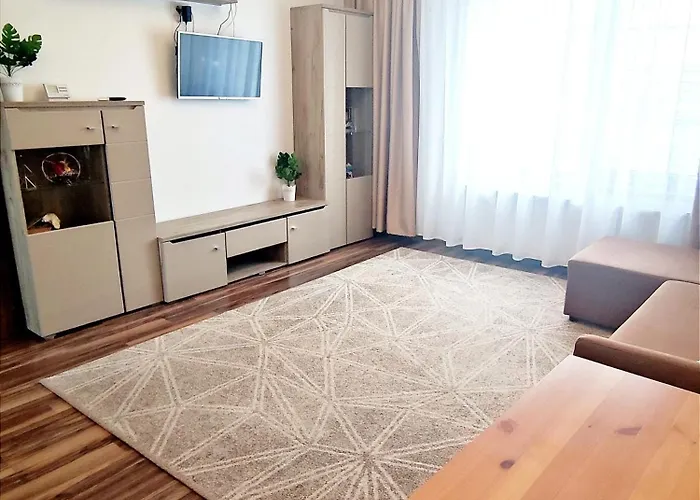 Charming Apartment In Villa